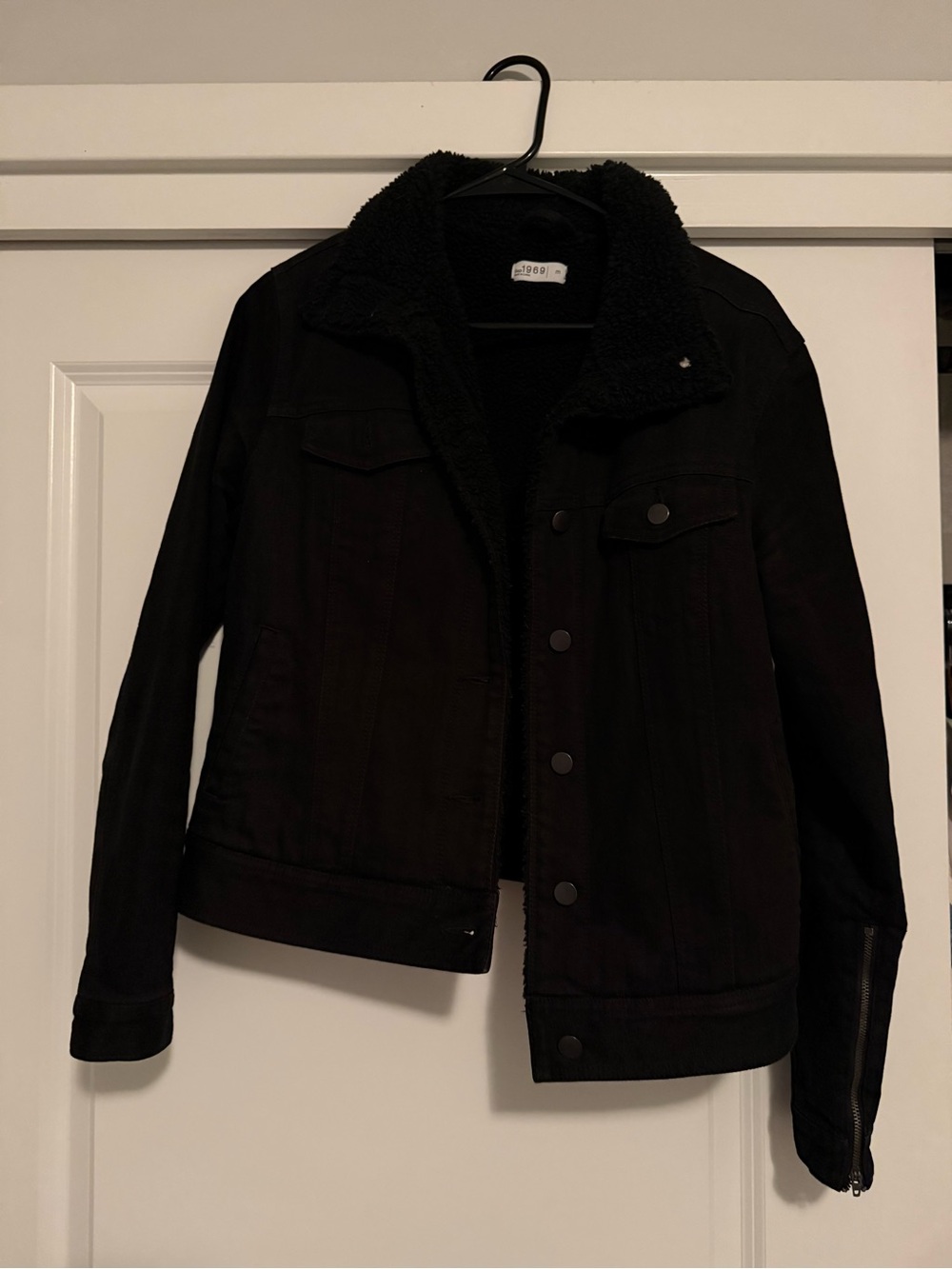 Gap fleece jacket